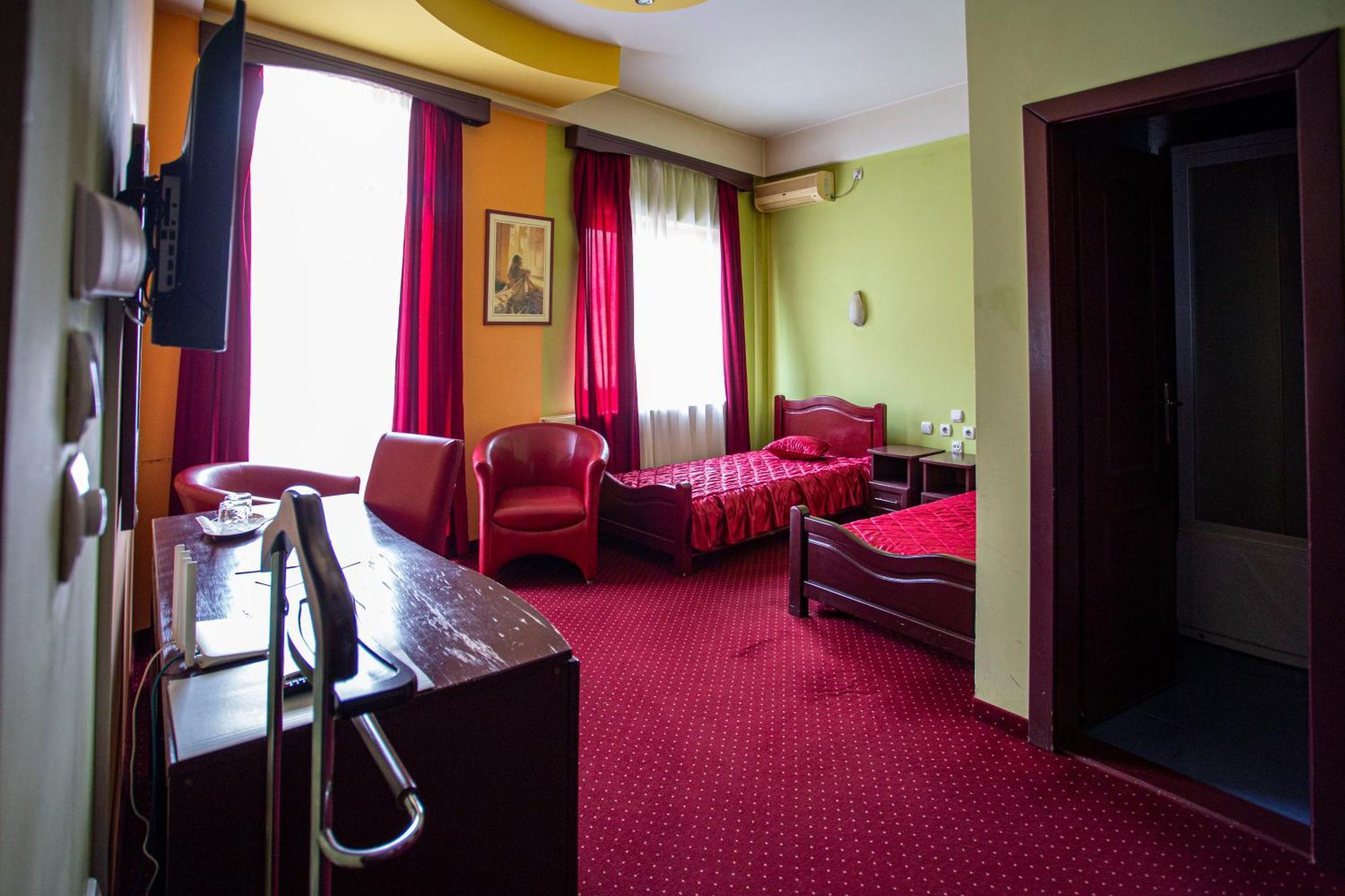 B&B Vila Tamaris ซาเยชาร์ ภายนอก รูปภาพ