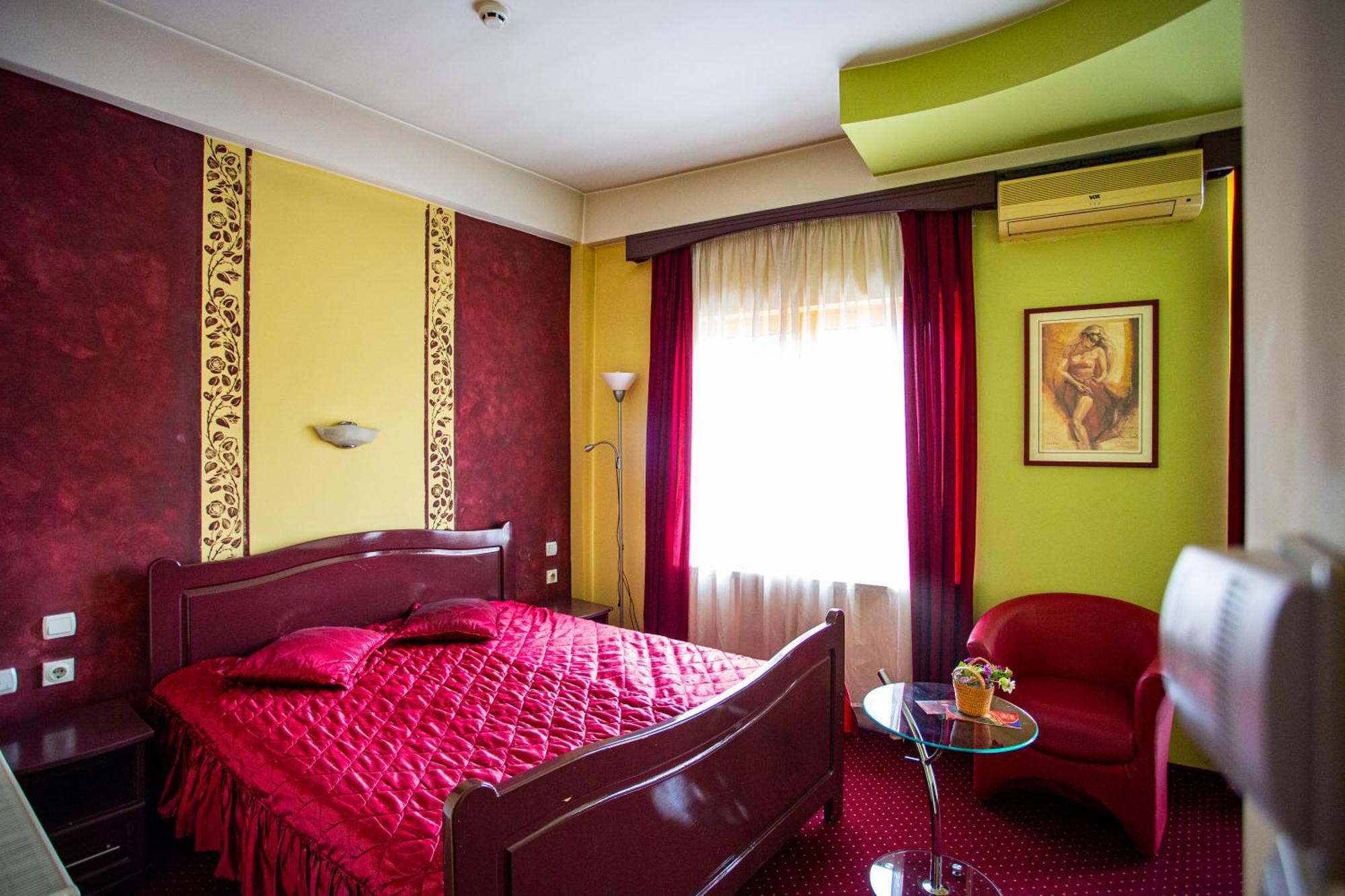 B&B Vila Tamaris ซาเยชาร์ ภายนอก รูปภาพ